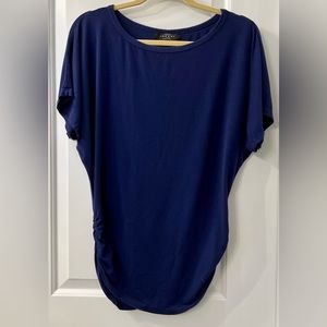Made by Johnny short-sleeved dolman top in royal blue; Size Large
